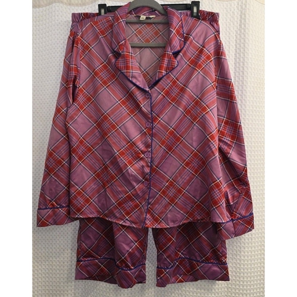Pioneer Woman Size Large Satin PJ Set Purple Checkered Pattern